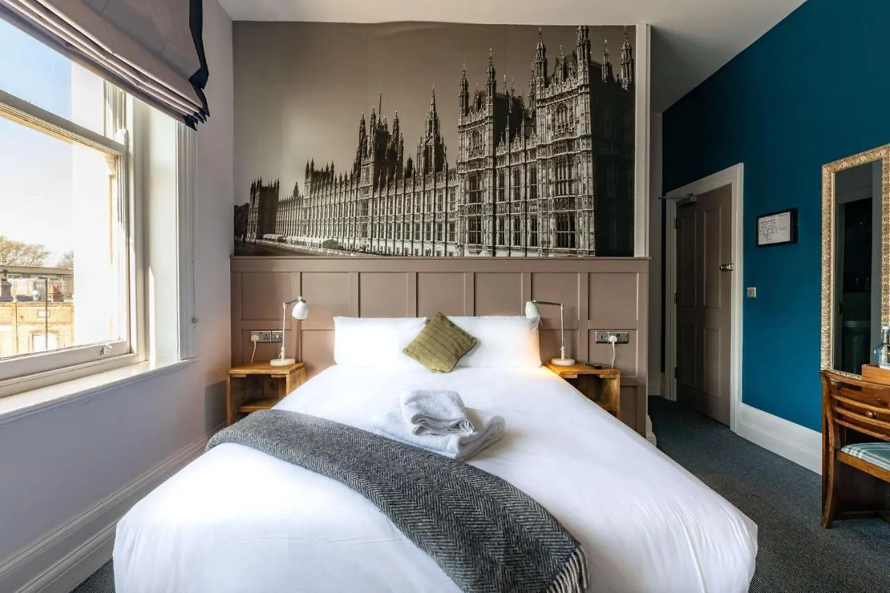 The Station Hotel London