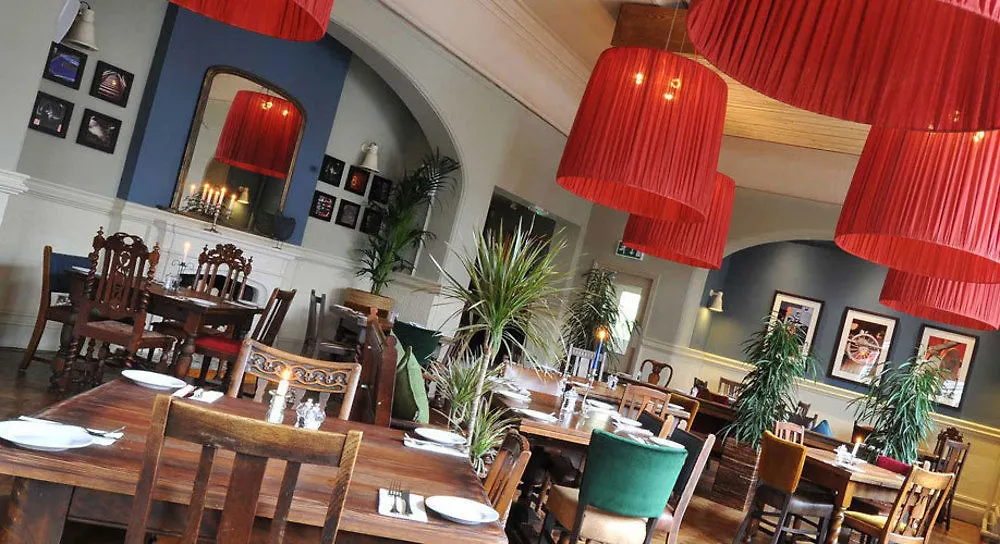 The Station Hotel London 3*,